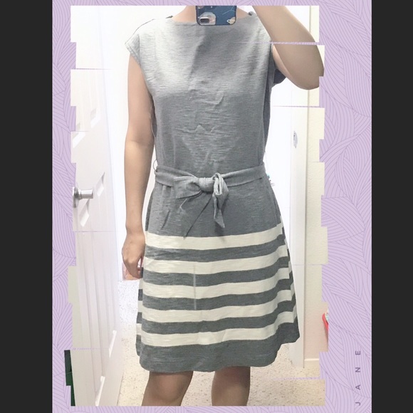 GAP Dresses & Skirts - Stripe dress bussiness casual GAP Dresses & Skirts - Stripe dress bussiness casual
